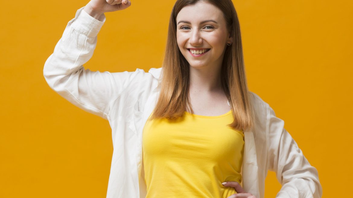 woman-showing-her-muscle